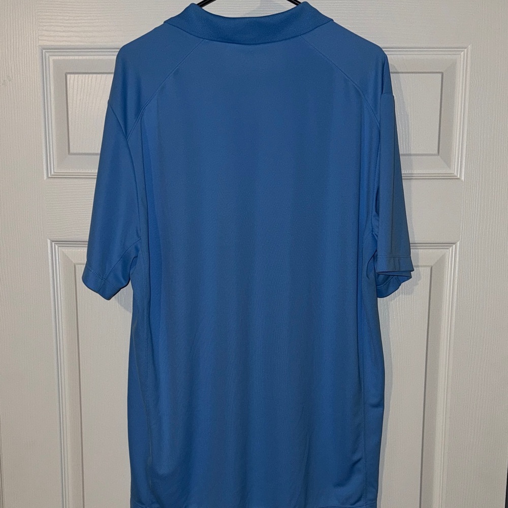 Nike Men's UNC Chapel Hill Finley Golf Course Carolina Blue Polo Shirt - Picture 5 of 5